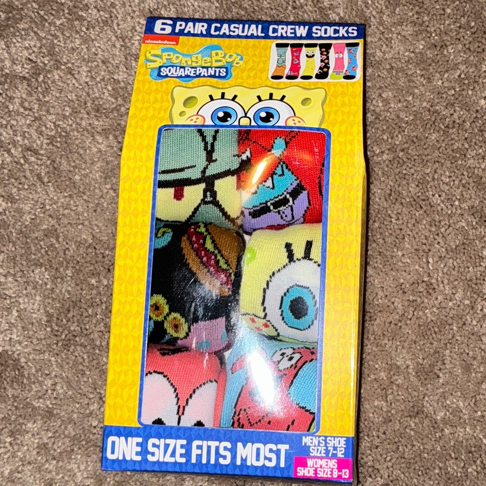 NWT SpongeBob SquarePants 6 Pack Casual Crew Socks (gift set)